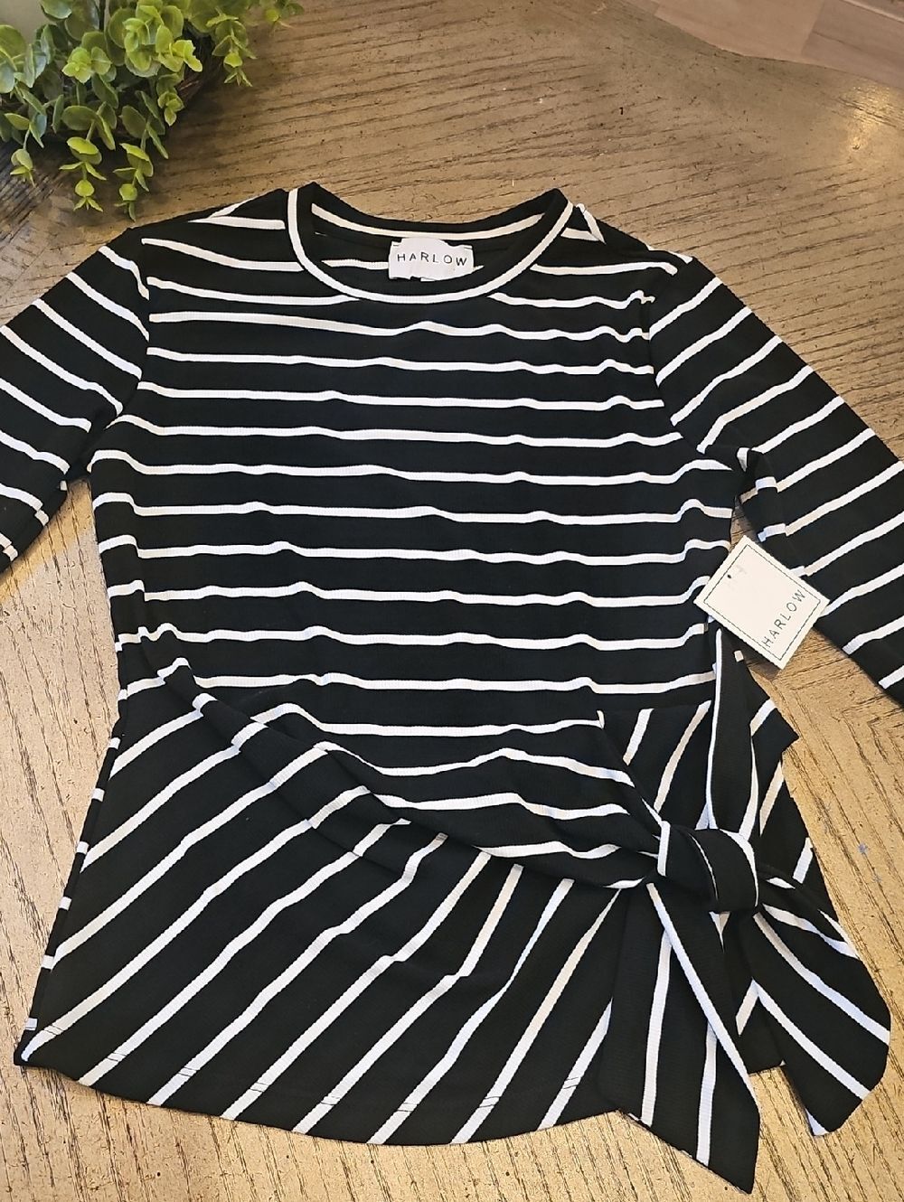 Harlow Black & White Striped Knot Side Top Size S NWT